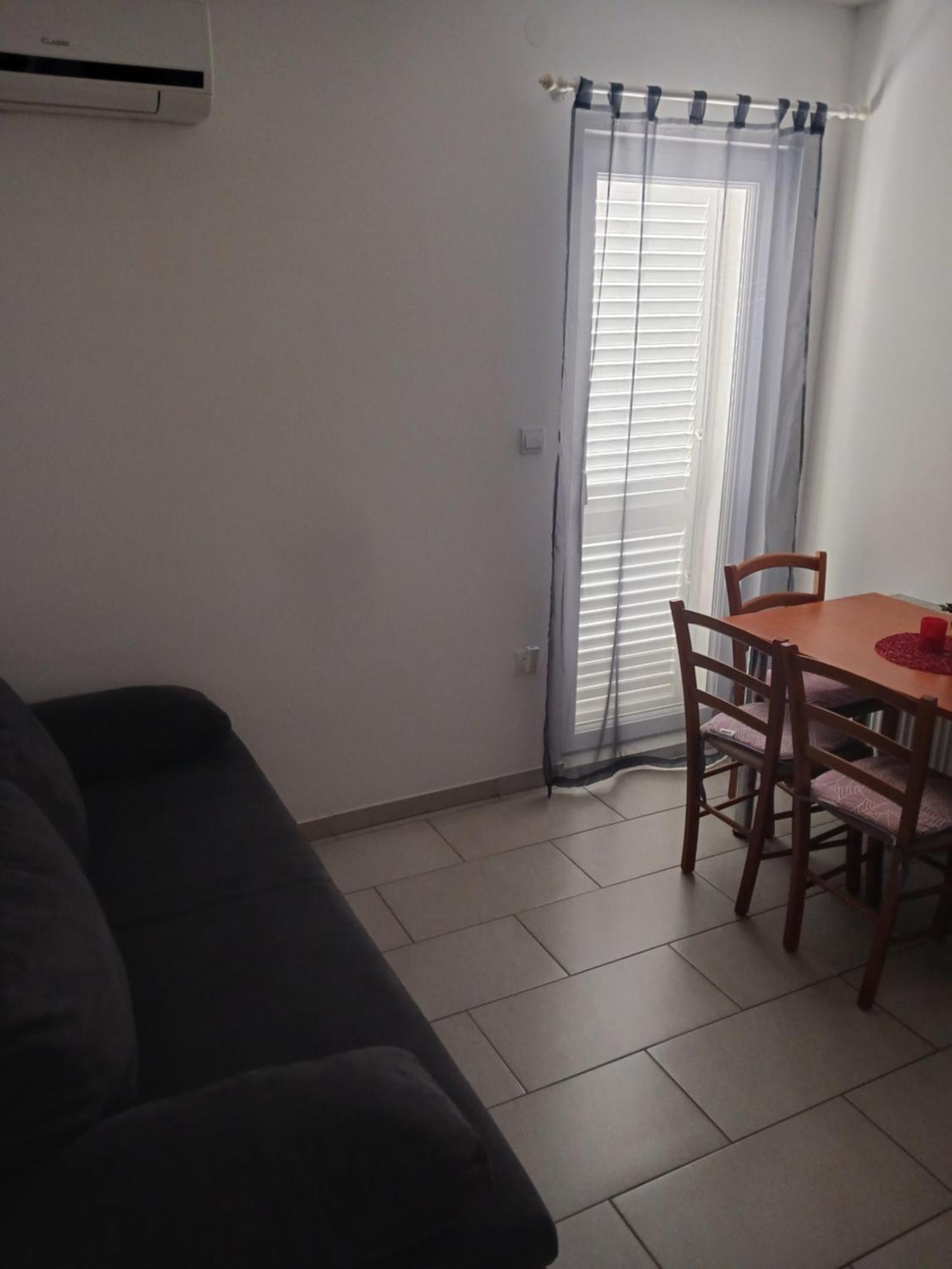 Apartmani Petra Primošten Eksteriør billede